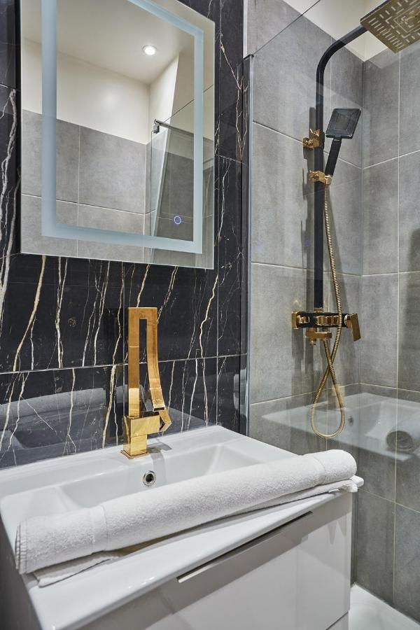 Residence Tour Eiffel By Studio Prestige Párizs Kültér fotó